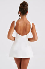 Women's A-Line Mini Dress with Boat Neckline and Sleeveless Design 4