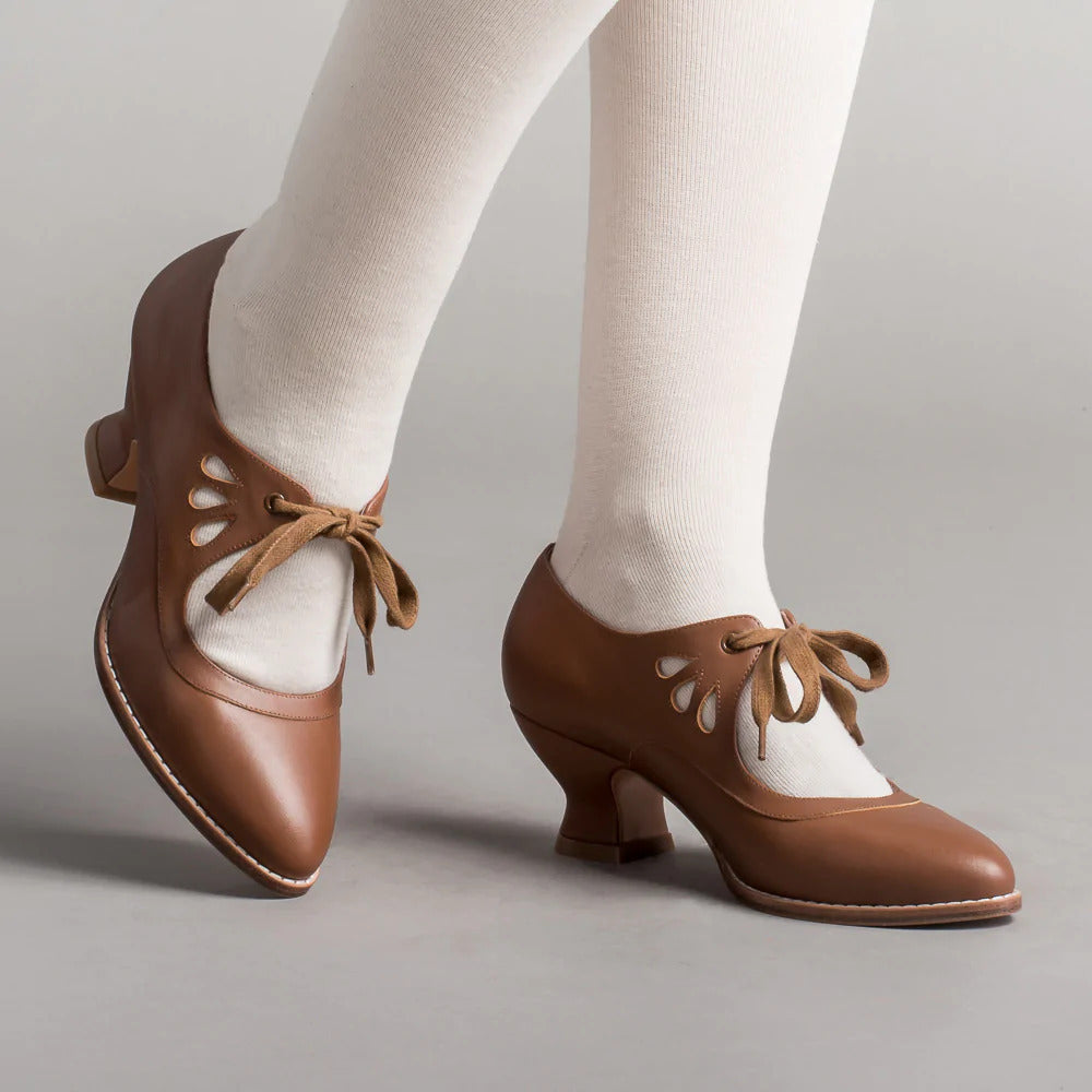 Women's Cut-Out Heeled Shoes with Ribbon Laces 2