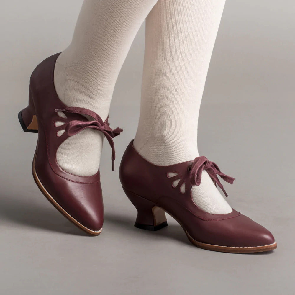 Women's Cut-Out Heeled Shoes with Ribbon Laces 3