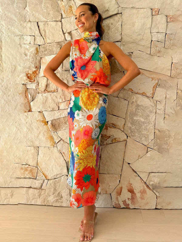 Women's Floral Print Halter Neck Midi Dress with Fitted Waist 4