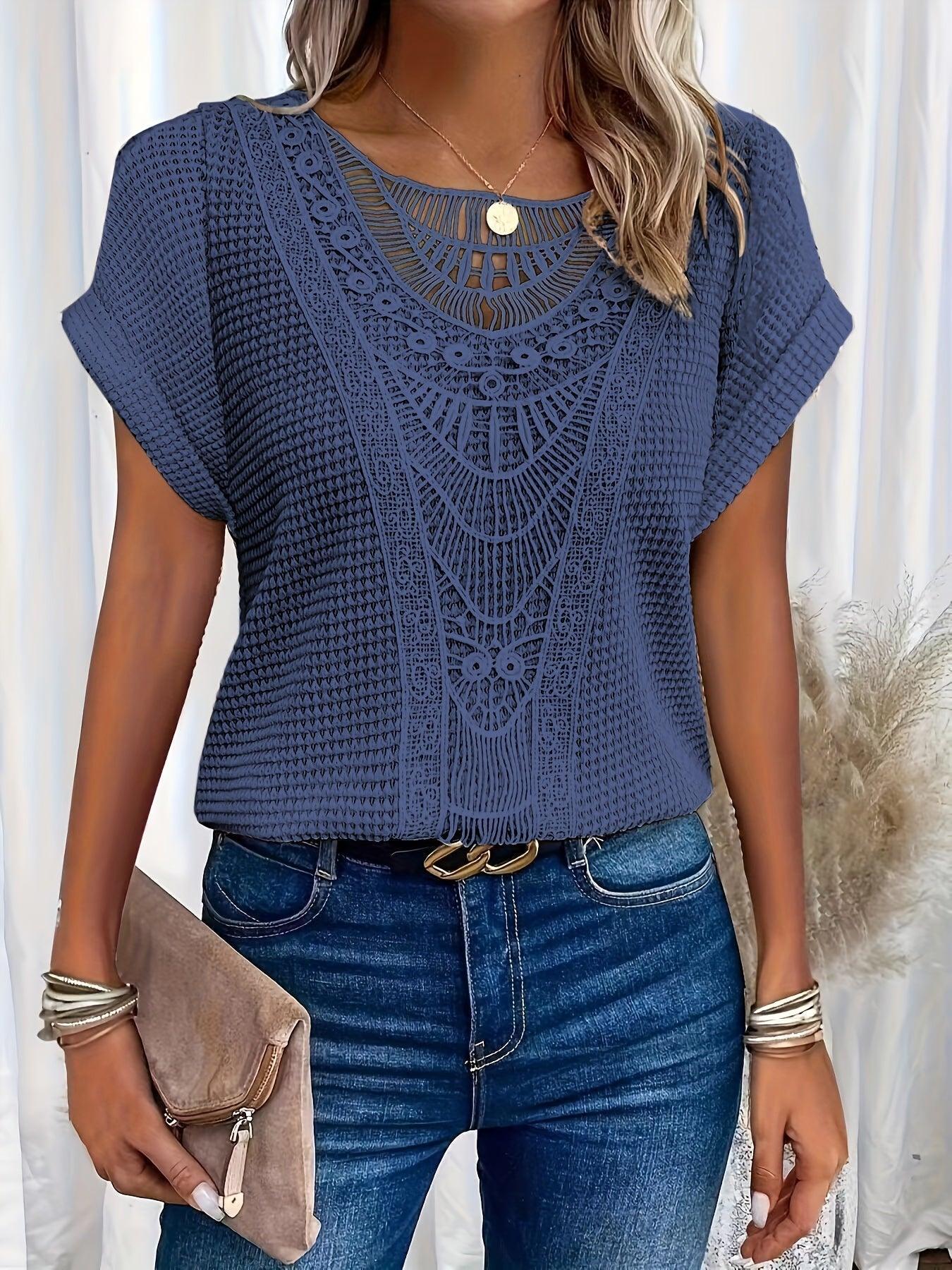 Women's Knitted Top with Textured Detailing 2