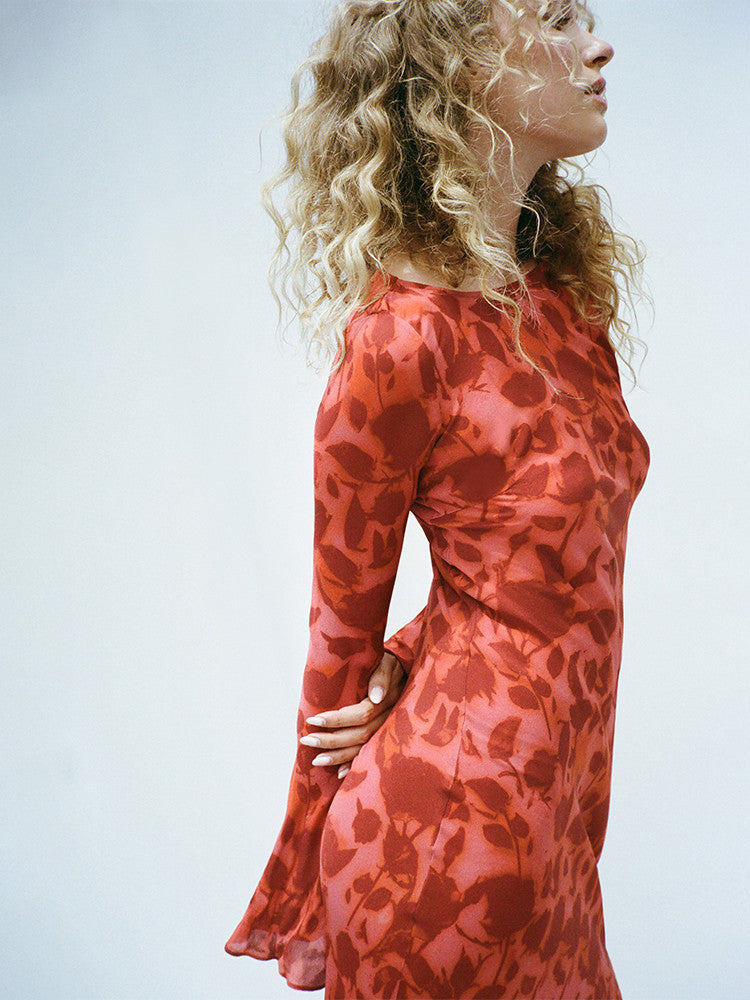Women's Long Sleeve Maxi Dress with Flowing Skirt 3