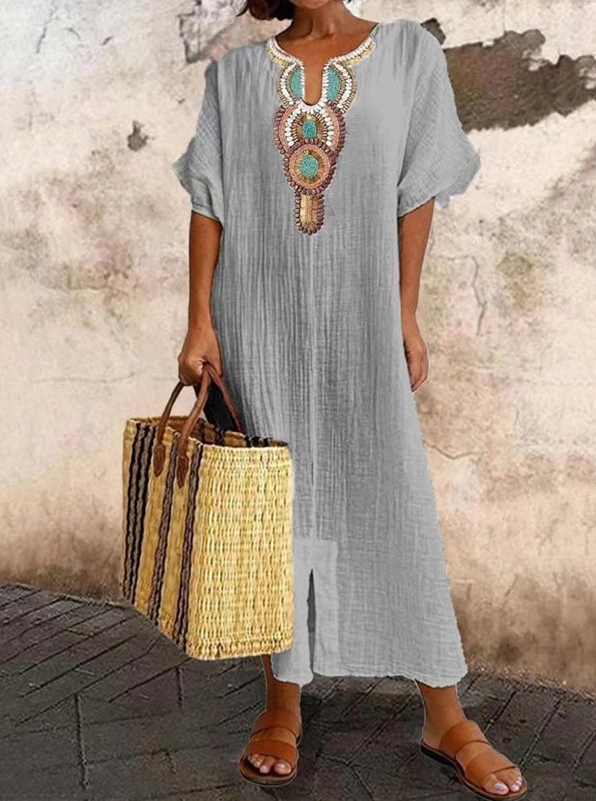 Women's Loose Fit Caftan Dress with Ethnic Print Detail 3