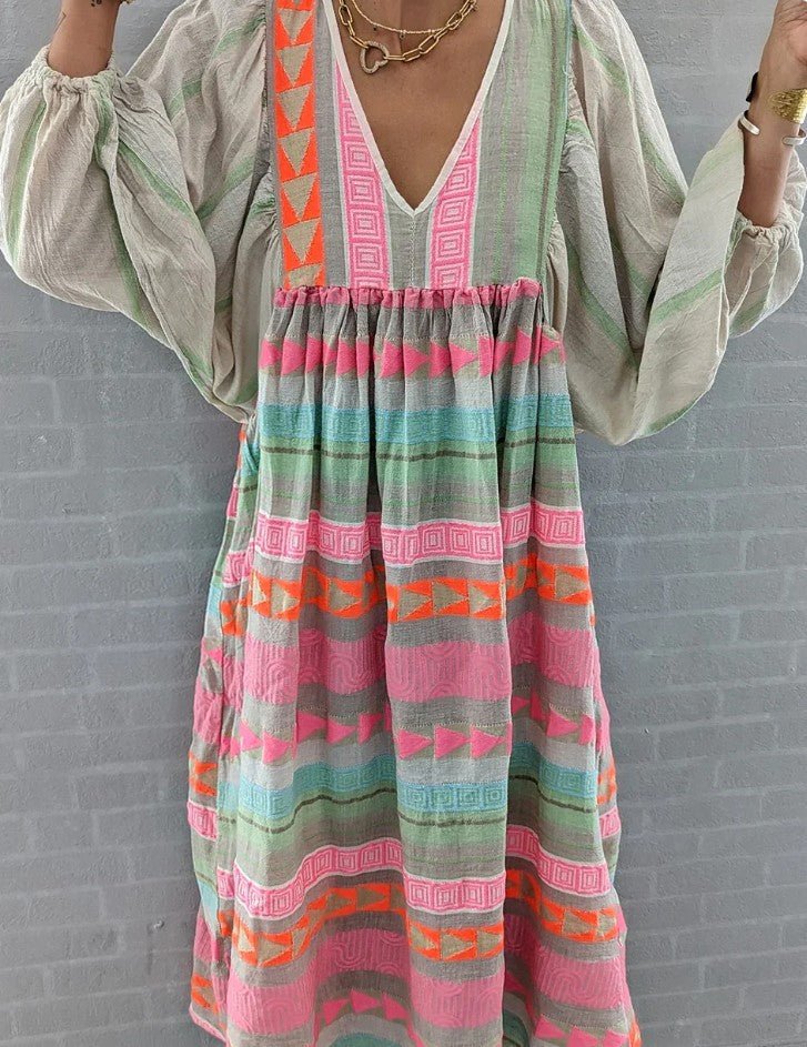 Women's Loose Fit Short Sleeve Dress with Round Neckline 2