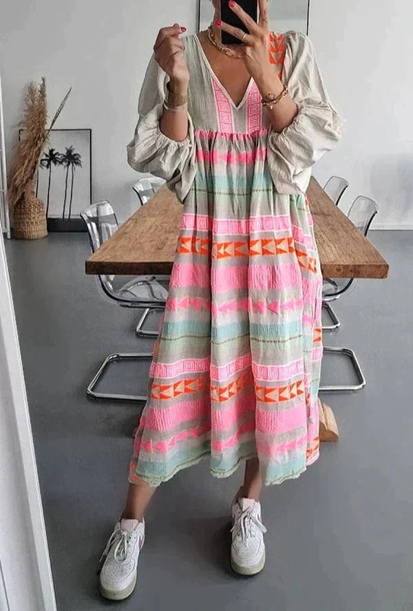Women's Loose Fit Short Sleeve Dress with Round Neckline 3