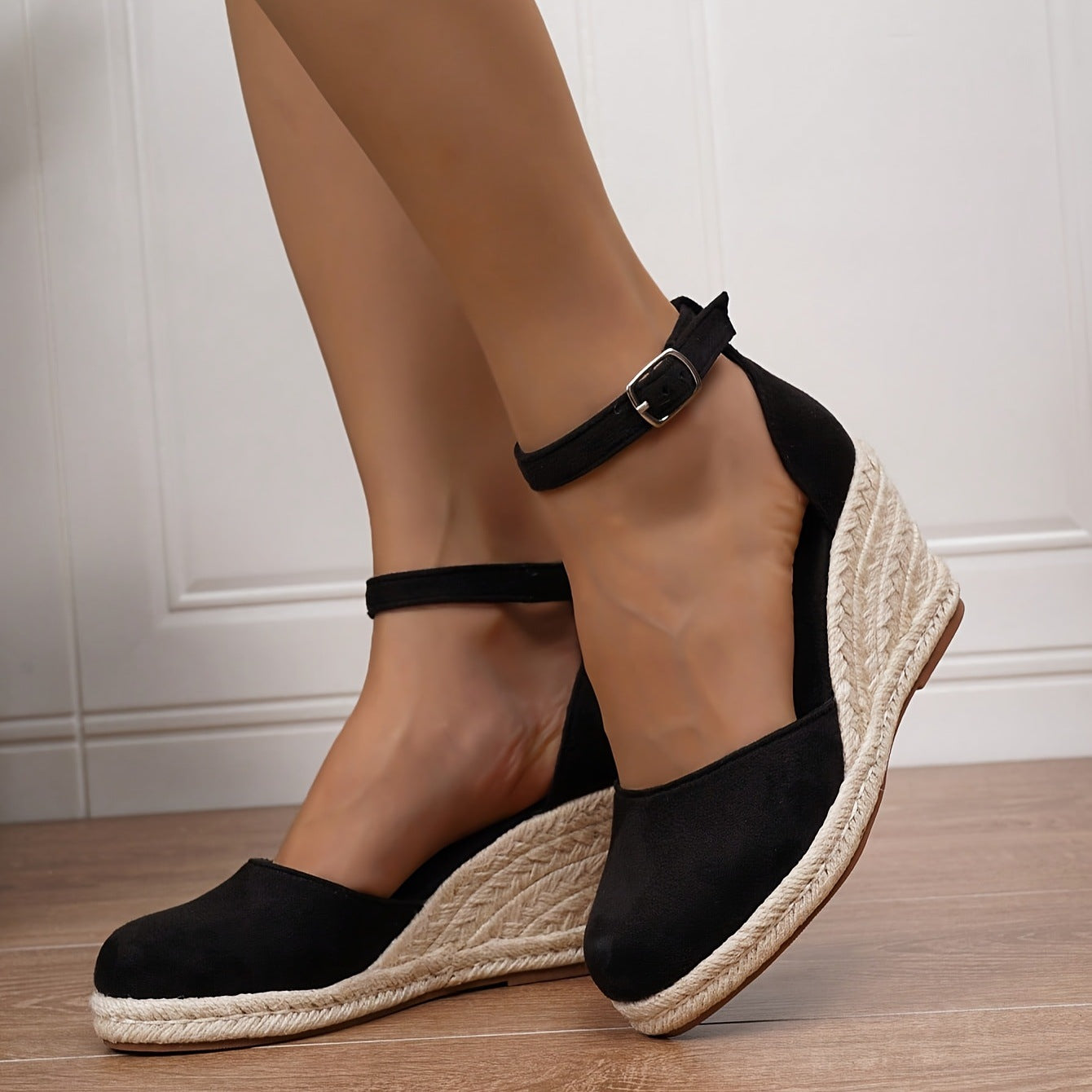 Women's Multi-Strap Flat Sandals with Adjustable Buckles 2