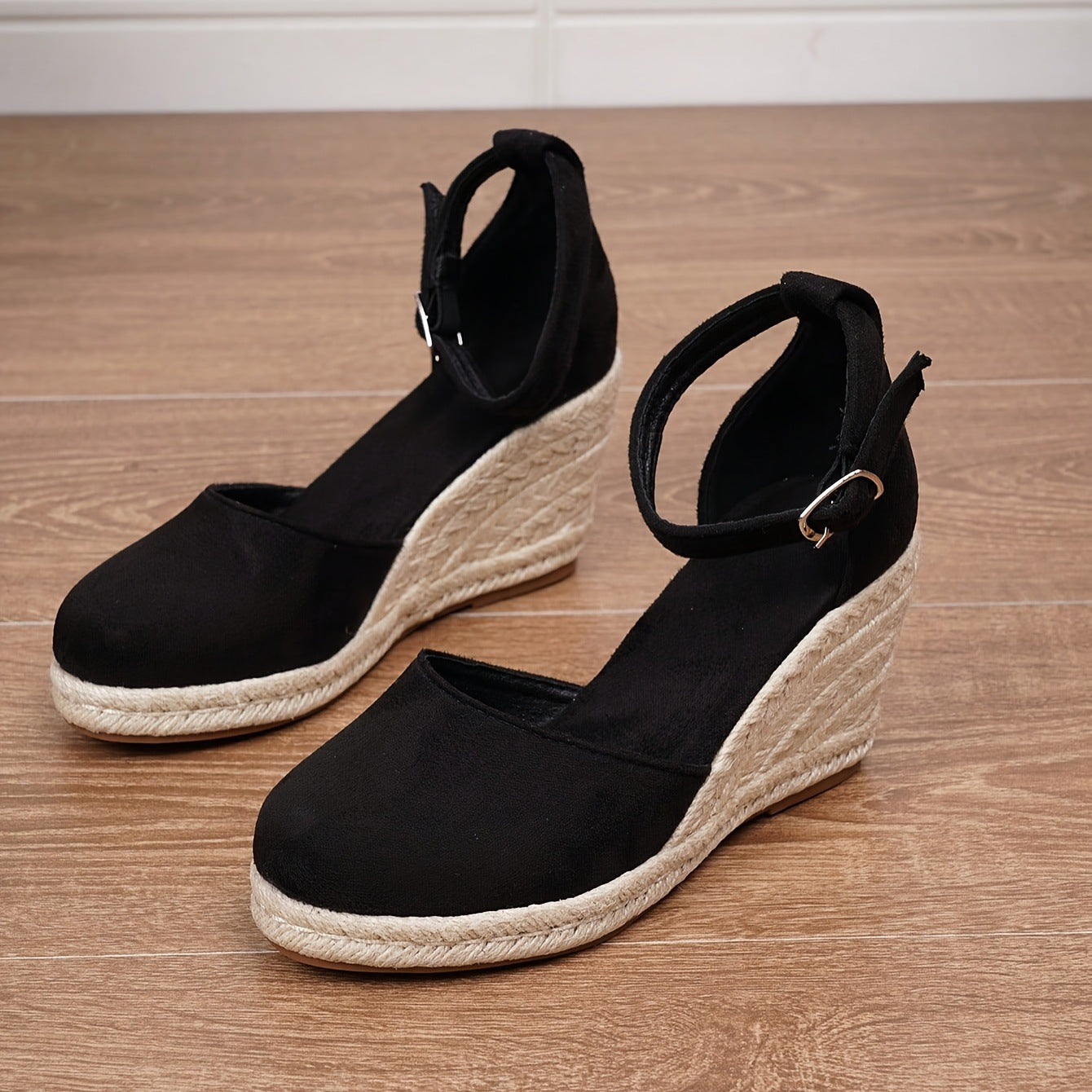 Women's Multi-Strap Flat Sandals with Adjustable Buckles 4