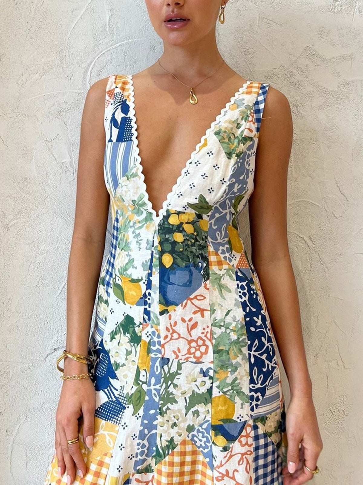 Women's Patchwork V-Neck Maxi Dress with Long Sleeves 4