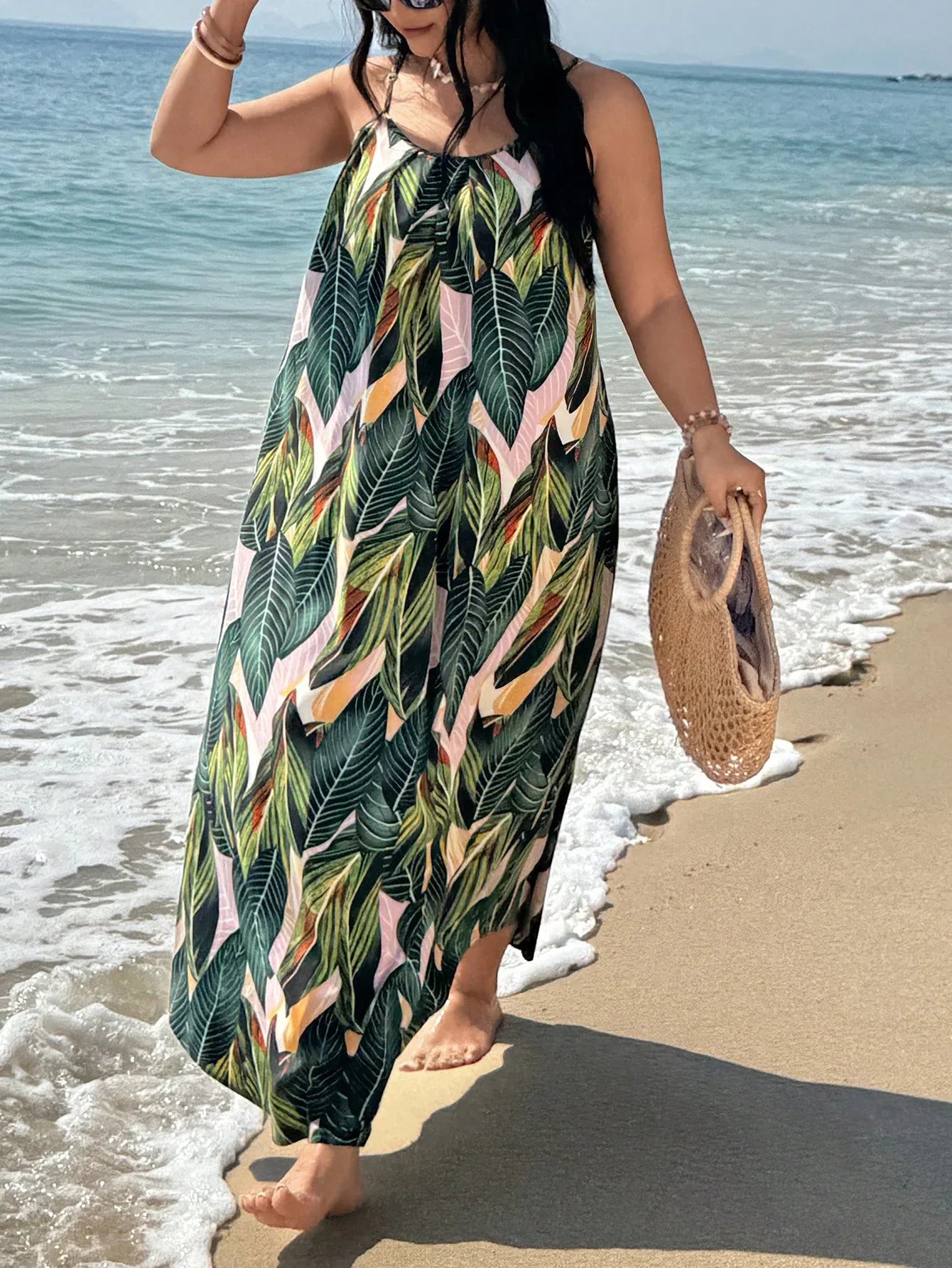 Women's Plus Size Sleeveless Maxi Dress with Spaghetti Straps and Tropical Print 2