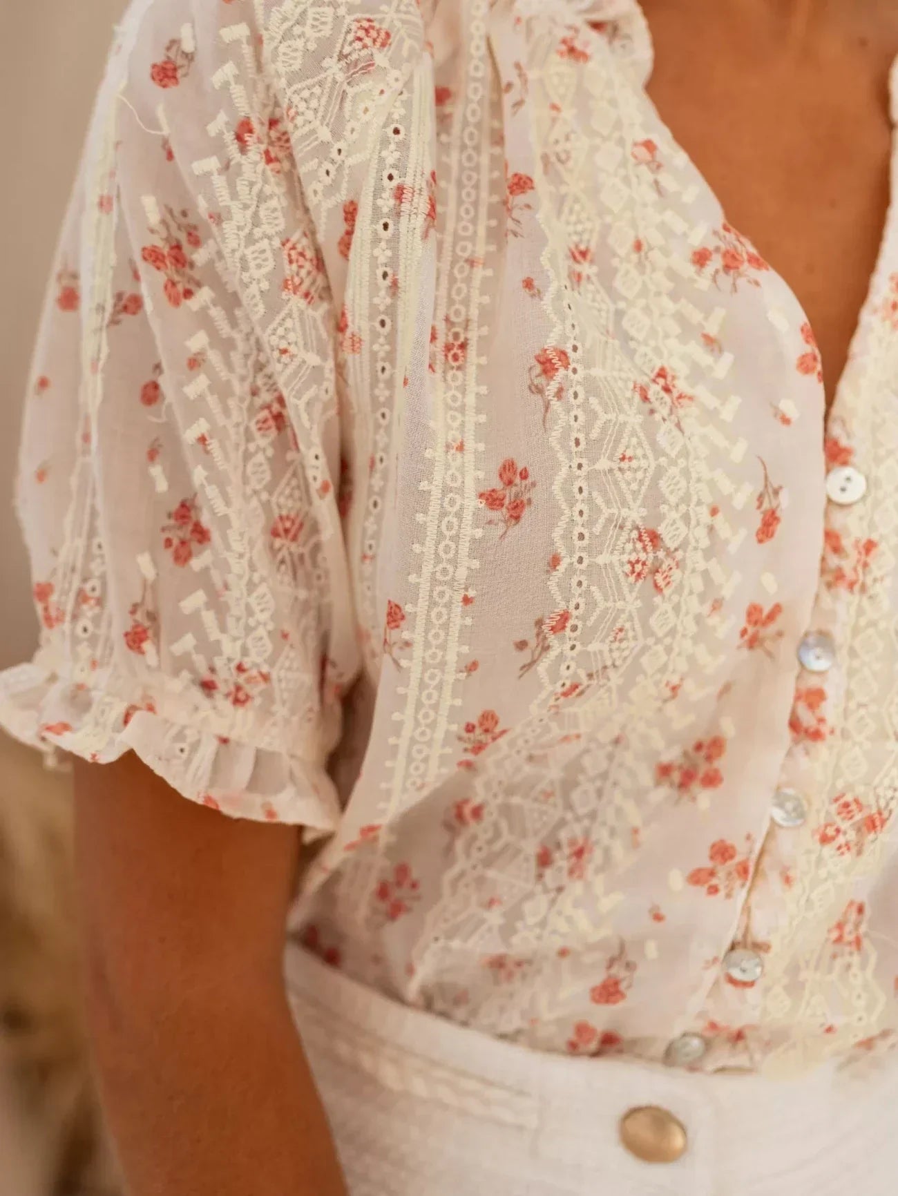 Women's Short Sleeve Floral Blouse with Lace Panel Details and Button Front 4