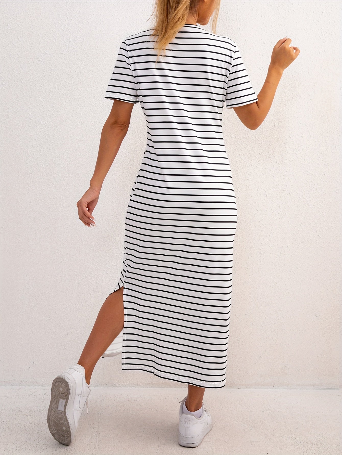 Women's Short Sleeve Striped Midi Dress with Side Split 2
