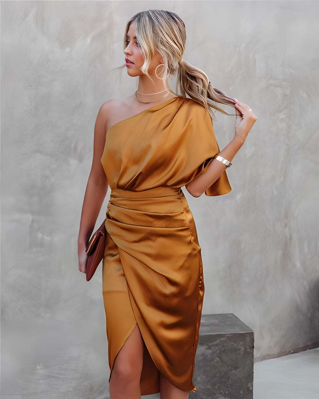 Women's Sleeveless Cocktail Sundress with Flowing Skirt 16