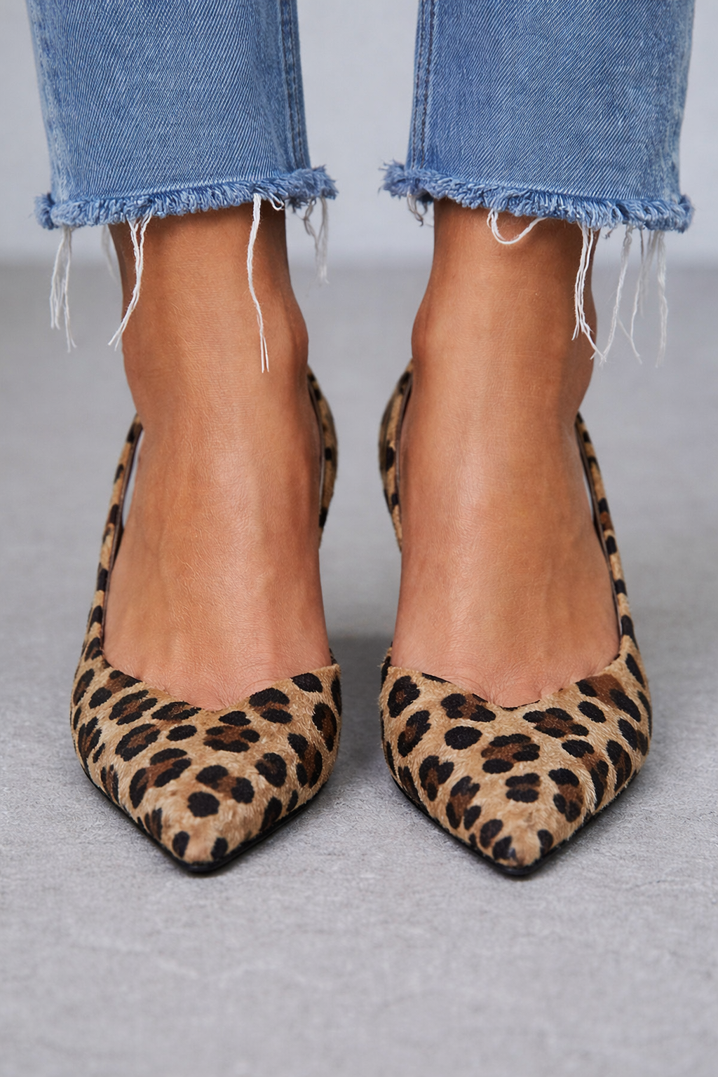 Women's Slingback Pointed Toe Heels with Leopard Print Pattern 2