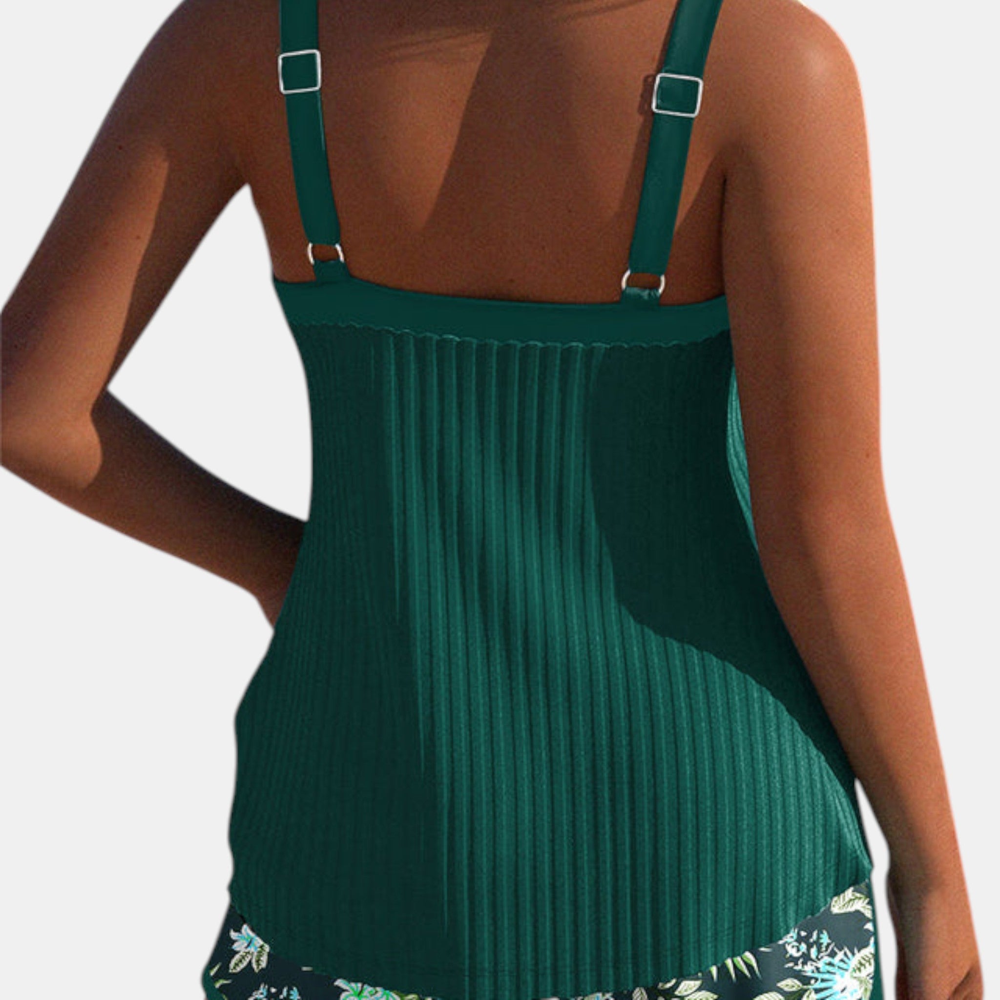 Women's Two Piece Tankini Set with Coordinating Beach Shorts 4