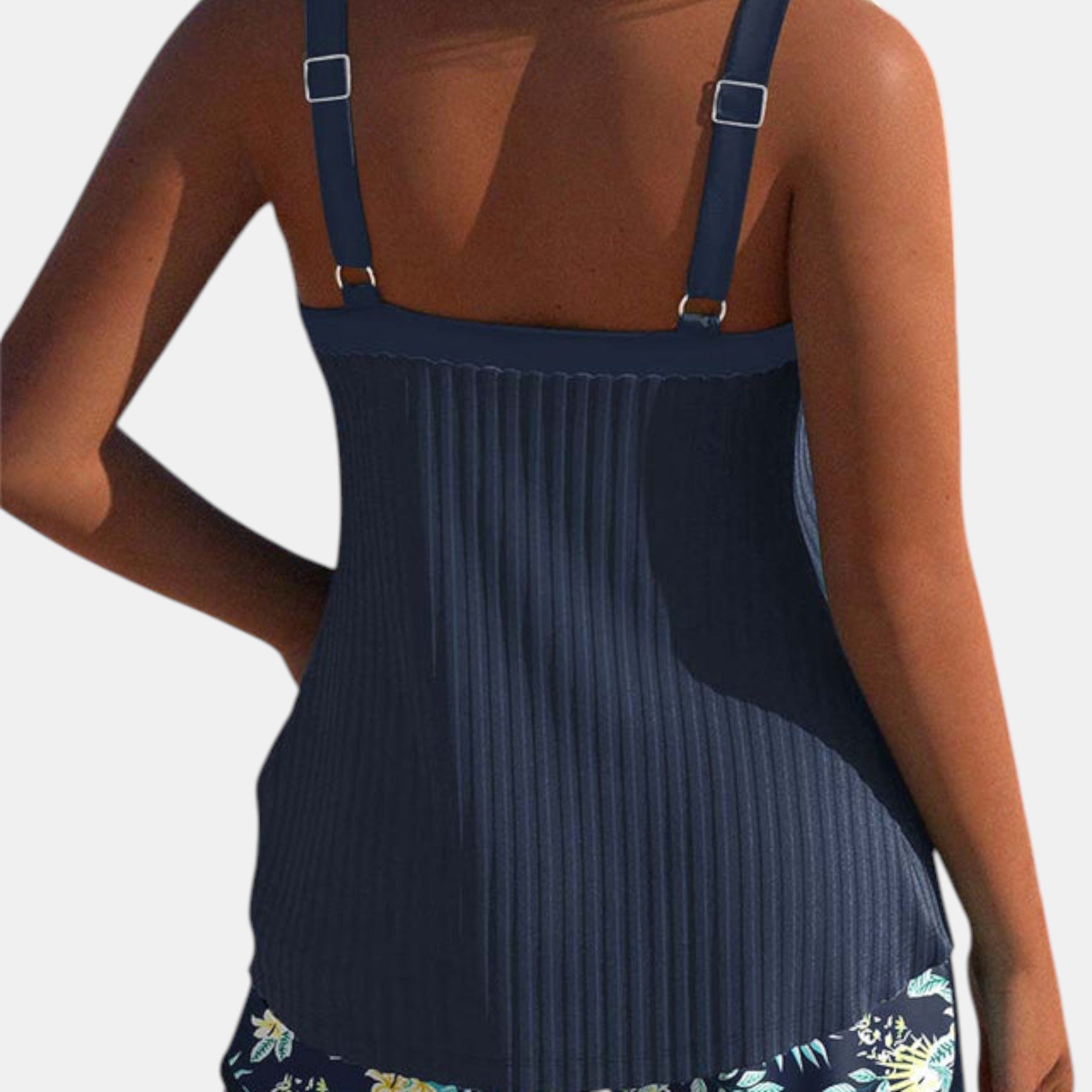 Women's Two Piece Tankini Set with Coordinating Beach Shorts 6