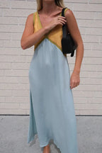 Women's V-Neck Colourblock Midi Dress 23