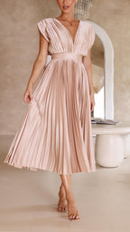 Women's V-Neck Sleeveless Pleated Maxi Dress with High Waist 8