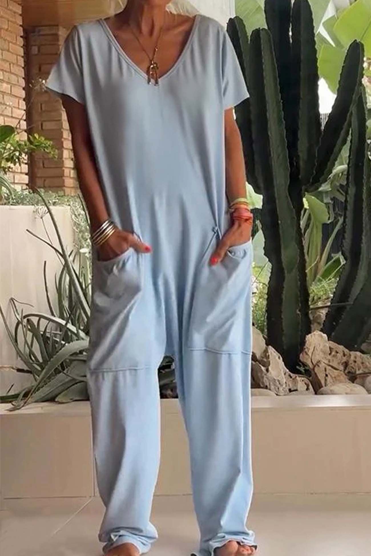 Women's Wide-Leg V-Neck Jumpsuit with Side Pockets 5