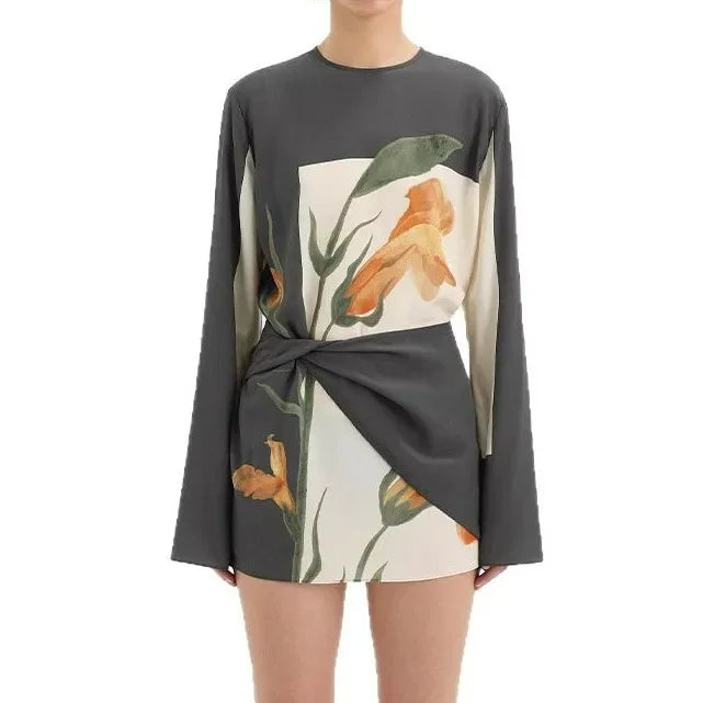 Women’s Floral Print Mini Dress with Twist Overlay and Flared Sleeves 3