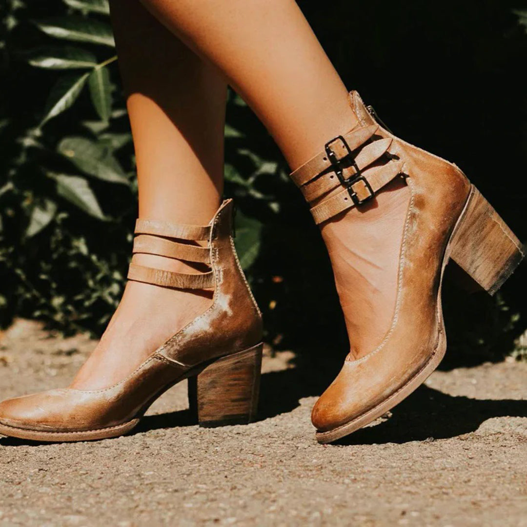 Women’s Heeled Shoes with Comfortable Sole and Non-Slip Tread in Synthetic Leather 1