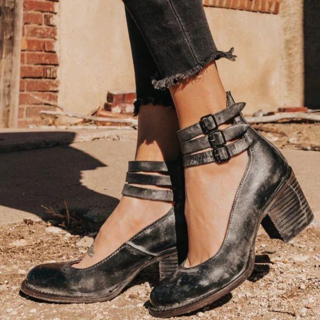Women’s Heeled Shoes with Comfortable Sole and Non-Slip Tread in Synthetic Leather 2