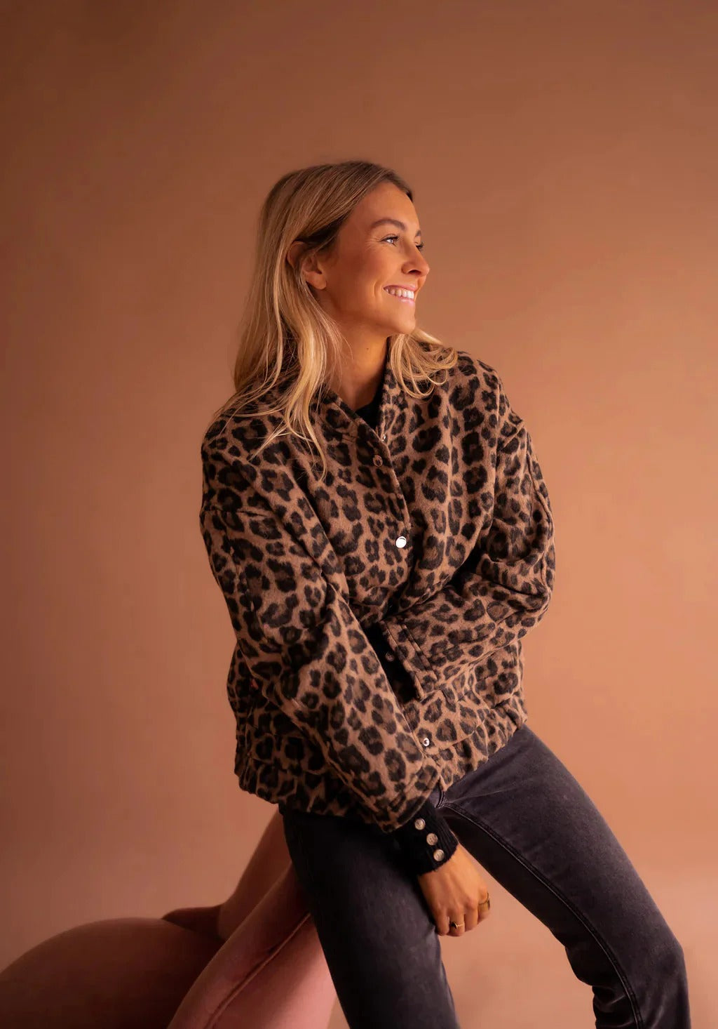 Women’s Leopard Print Bomber Jacket with Snap-Button Closure and Elastic Waistband 1