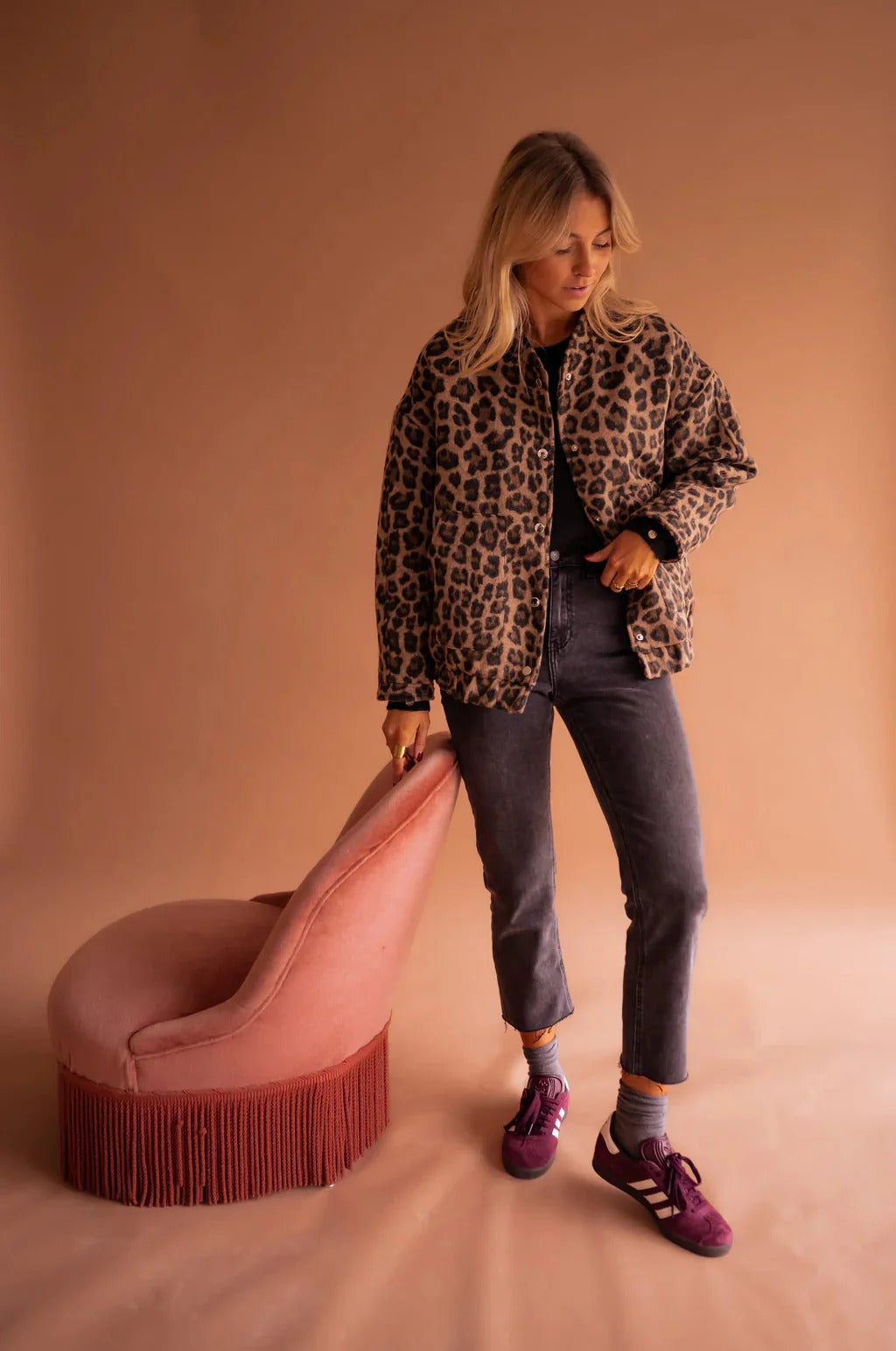 Women’s Leopard Print Bomber Jacket with Snap-Button Closure and Elastic Waistband 2