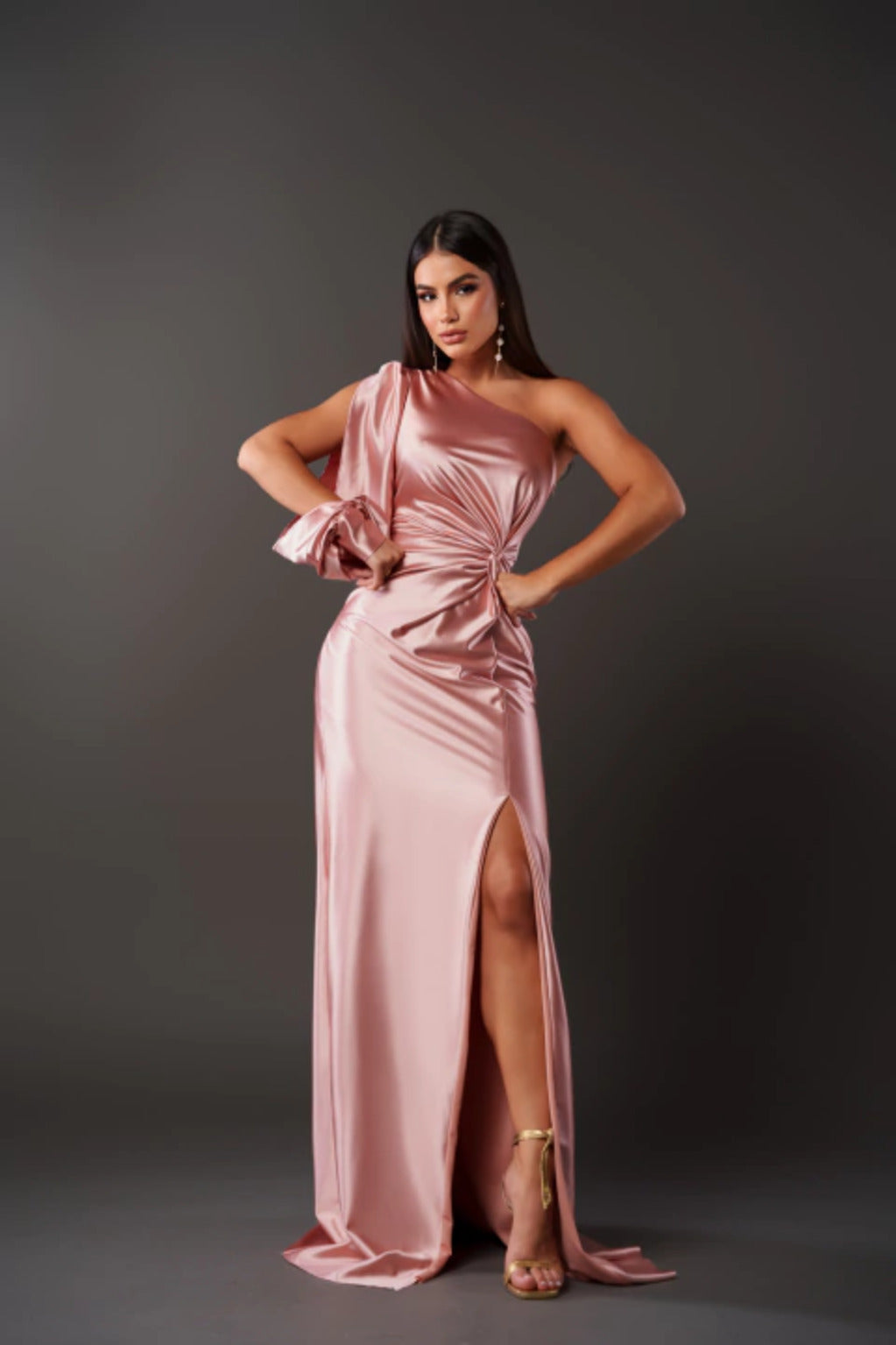 Women’s One-Shoulder Satin Evening Gown with Thigh Slit and Floor-Length Design 11