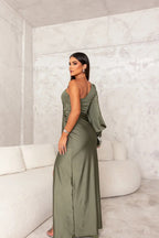 Women’s One-Shoulder Satin Evening Gown with Thigh Slit and Floor-Length Design 2