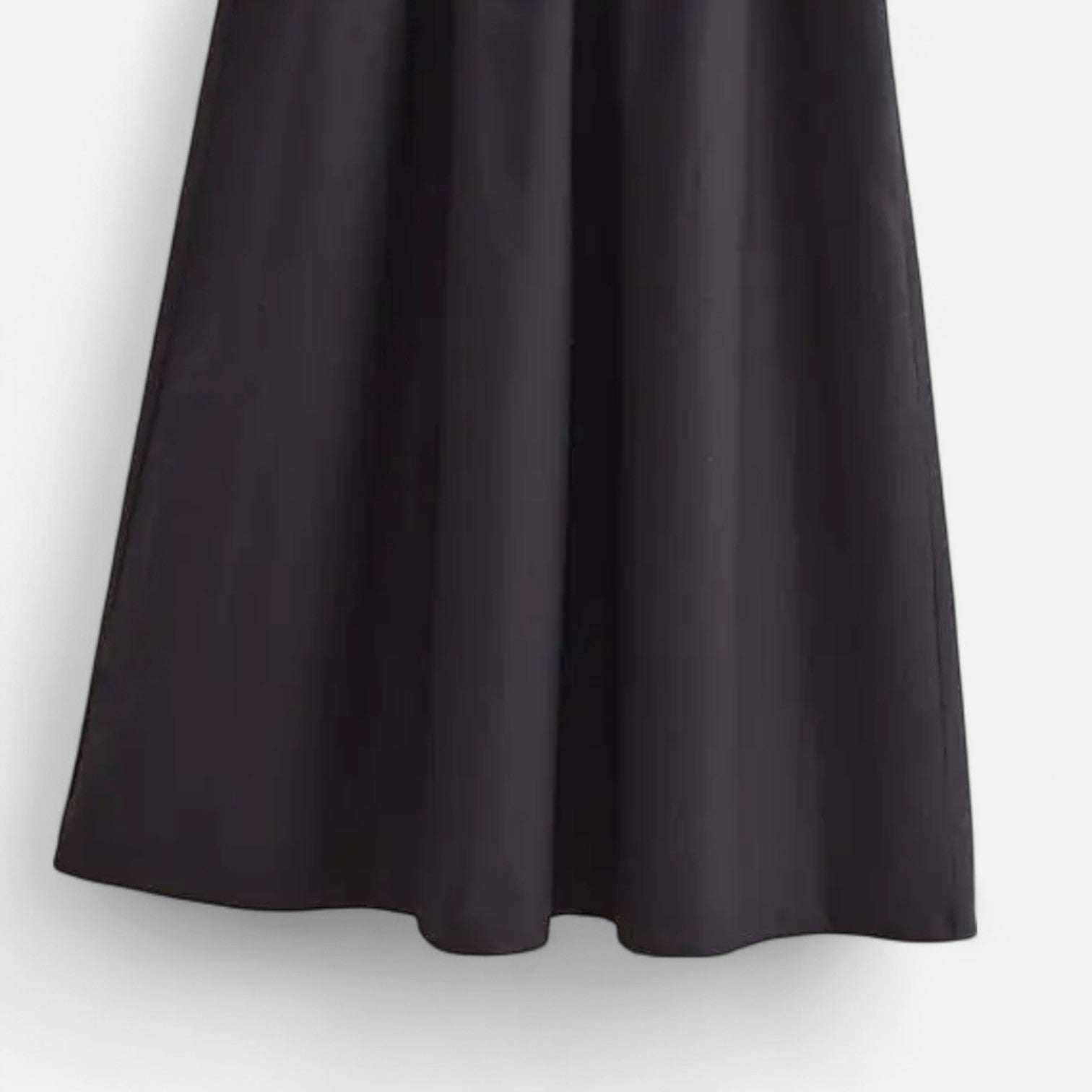 Women’s Slim-Fit Belted Day Dress in Lightweight Fabric 8