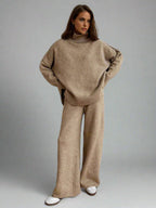 Women’s Soft Knit Lounge Set with Relaxed Top and Wide-Leg Pants 2