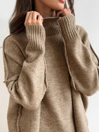 Women’s Soft Knit Lounge Set with Relaxed Top and Wide-Leg Pants 3
