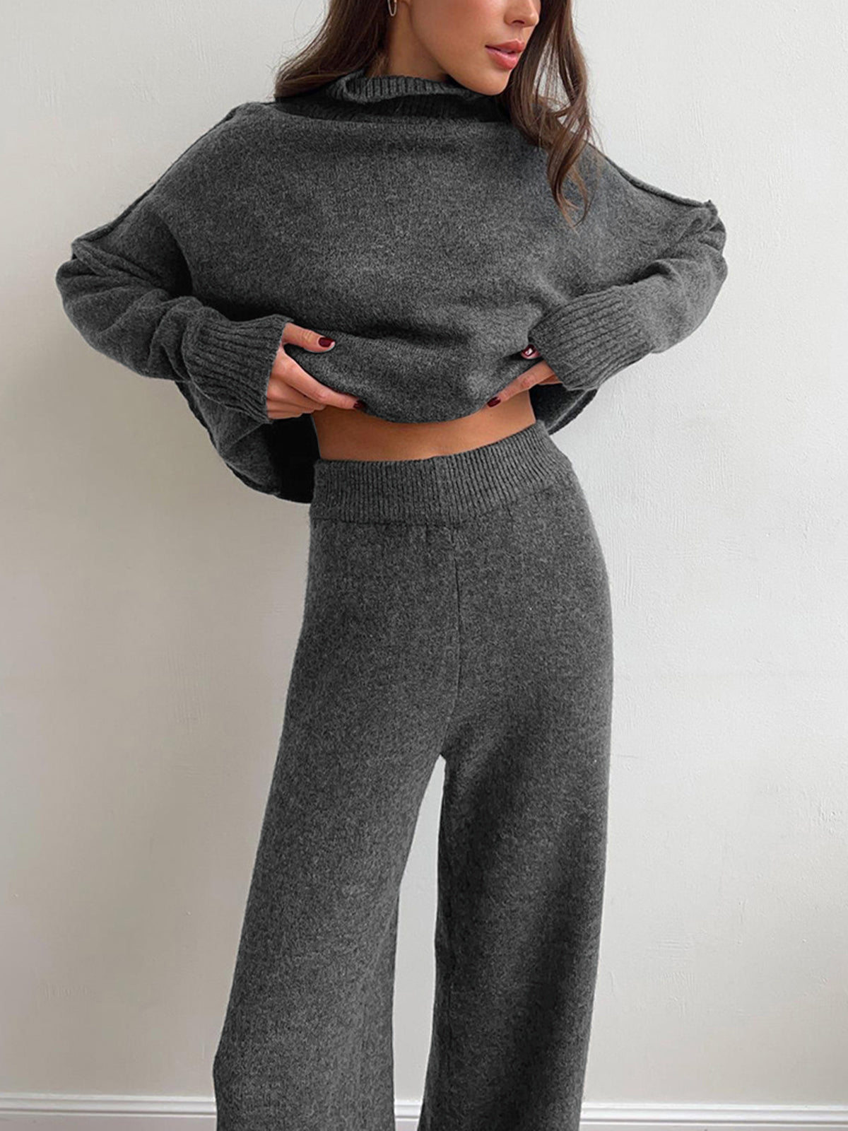 Women’s Soft Knit Lounge Set with Relaxed Top and Wide-Leg Pants 6