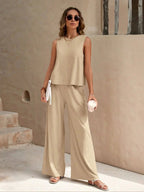 Women’s Two-Piece Casual Top and Pants Set with Relaxed Fit 1