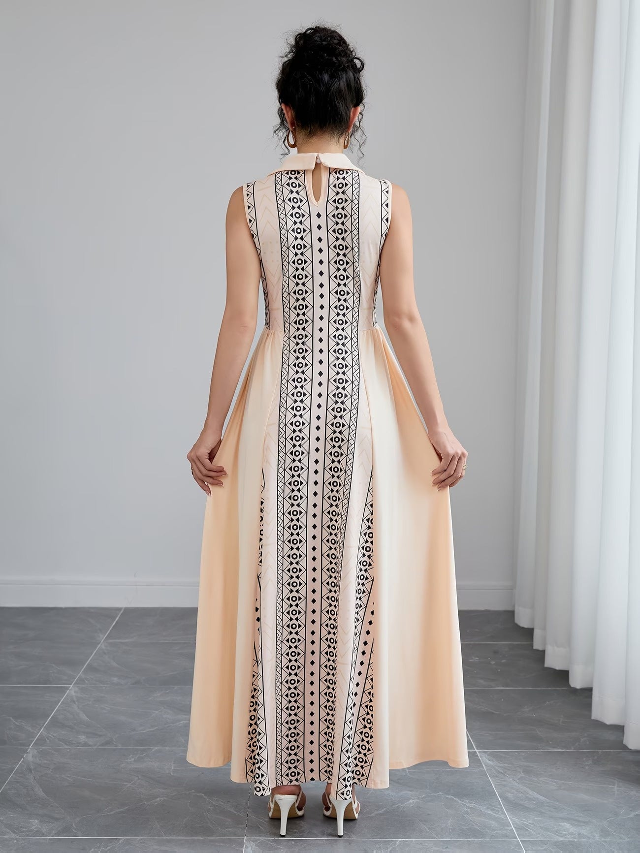 Women’s Sleeveless Maxi Dress with Geometric Panel